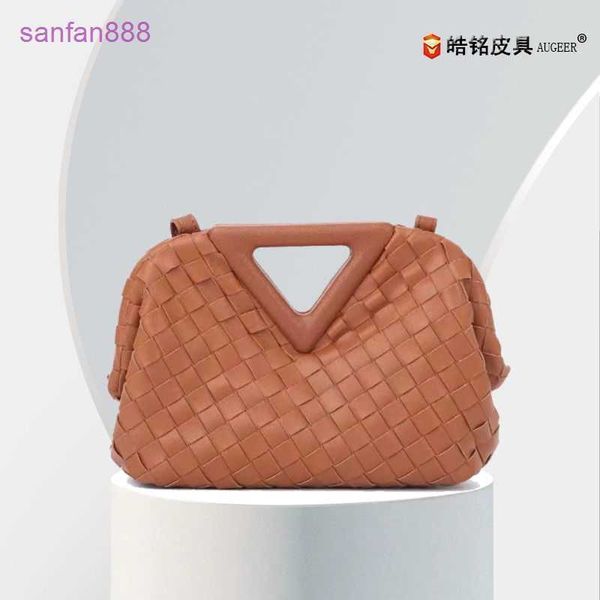 designer bag bottegas venetta s venetas jodie pure hand woven triangle cloud new advanced sense light luxury small number of
designer bag bottegas venetta s venetas jodie pure hand woven triangle cloud new advanced sense light luxury small number of