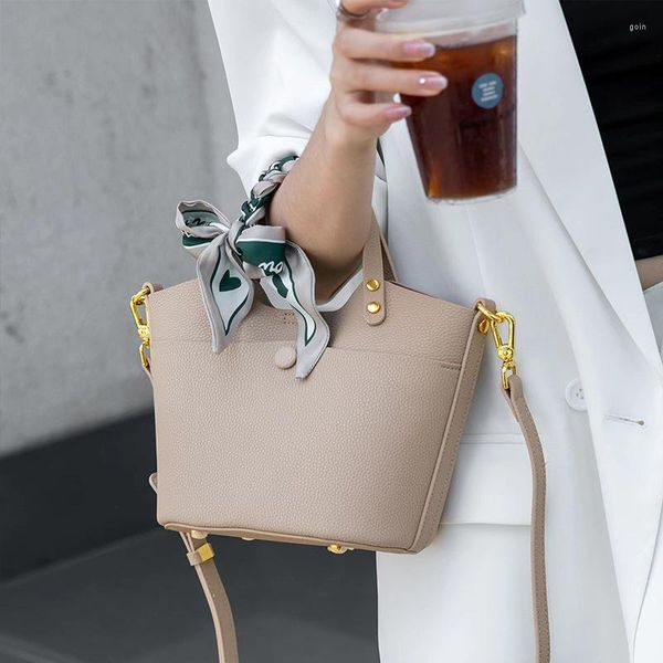 evening bags trendy portable bucket bag luxury all-match messenger large-capacity summer leather women's shoulder
evening bags trendy portable bucket bag luxury all-match messenger large-capacity summer leather women's shoulder