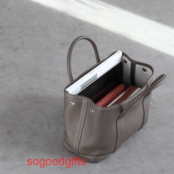 h garden famous handbag gardens bag d designer bag garden party bags women crossbody tote andbags fashion winter new large capacity s
h garden famous handbag gardens bag d designer bag garden party bags women crossbody tote andbags fashion winter new large capacity s