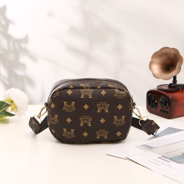 lady style kids purse girls colorful serpentine single shoulder bags children plaid pu leather messenger square bag q9163, White
lady style kids purse girls colorful serpentine single shoulder bags children plaid pu leather messenger square bag q9163, White