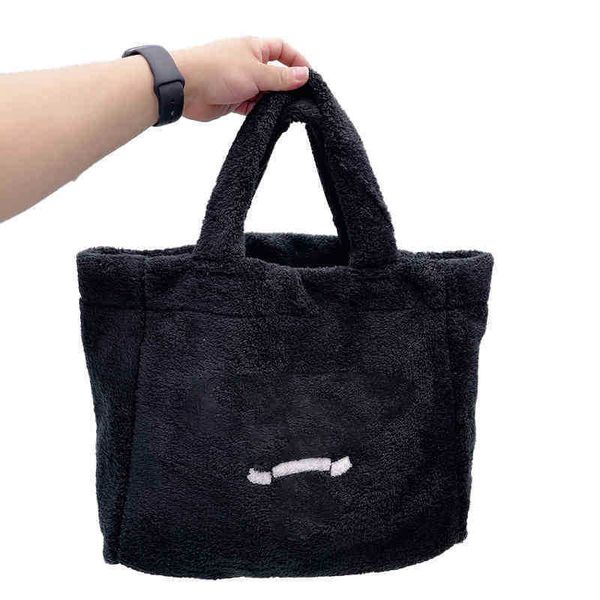 marc tote bag evening bags designer women hand autumn and winter luxury hairy shoulder classic retro letters printing shopping 220913
marc tote bag evening bags designer women hand autumn and winter luxury hairy shoulder classic retro letters printing shopping 220913