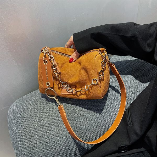 autumn floret cut out chain bag suede versatile underarm boston one shoulder cross body pillow bag
autumn floret cut out chain bag suede versatile underarm boston one shoulder cross body pillow bag