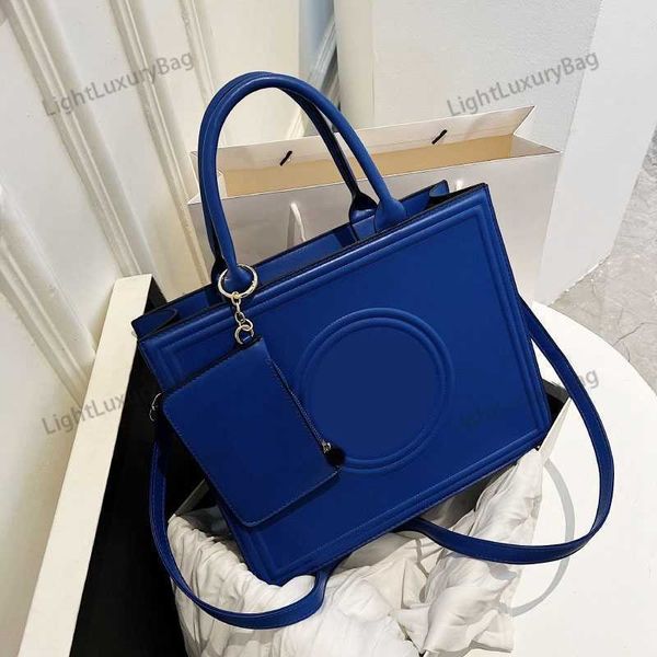 designer luxury women the tote bag fashion versatile handbags shoulder crossbody bags purse tories totes large capacity saddle wallets 7a k1
designer luxury women the tote bag fashion versatile handbags shoulder crossbody bags purse tories totes large capacity saddle wallets 7a k1