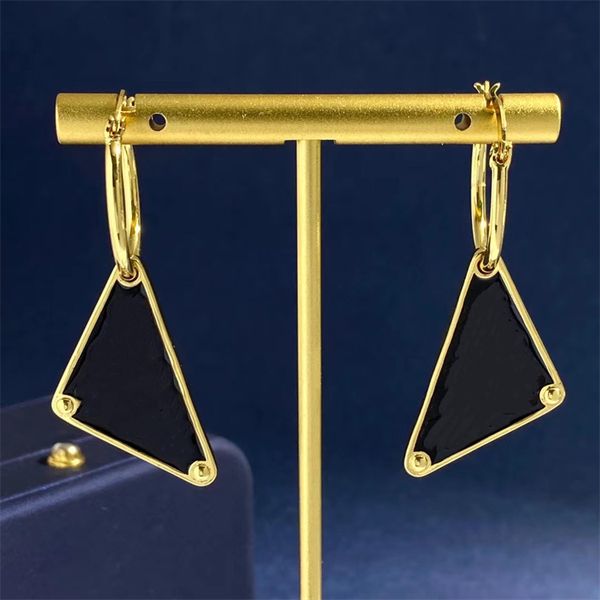 316l stainless steel luxury stud womens metal geometric white inverted triangle earring designer for women couple earrings for lady party ho, Golden;silver
316l stainless steel luxury stud womens metal geometric white inverted triangle earring designer for women couple earrings for lady party ho, Golden;silver