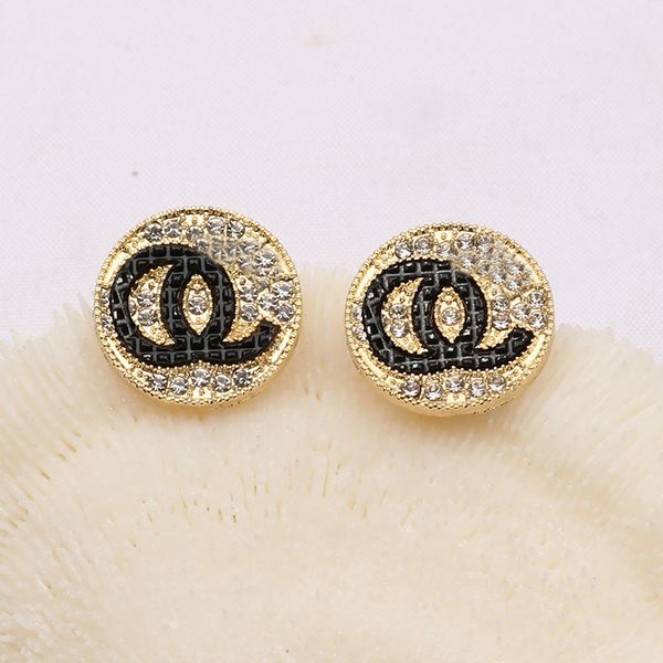 simple 18k gold plated 925 silver luxury brand designers letters stud geometric famous women round crystal rhinestone pearl earring wedding, Golden;silver
simple 18k gold plated 925 silver luxury brand designers letters stud geometric famous women round crystal rhinestone pearl earring wedding, Golden;silver