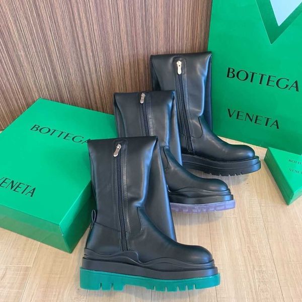 designer botega boots high version men women leather thick soled martin boot long knee chelsea booties, Black
designer botega boots high version men women leather thick soled martin boot long knee chelsea booties, Black