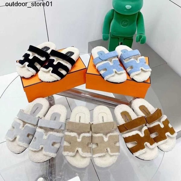 designer slippers luxury brand h leather autumn winter wool slipper women flat sole warm thick sole casual straight outwear sandals, Black
designer slippers luxury brand h leather autumn winter wool slipper women flat sole warm thick sole casual straight outwear sandals, Black