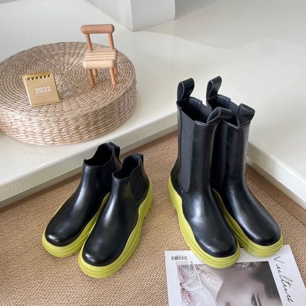 designer boots luxury boot genuine leather martin boots ankle booties woman short elastic cord sneakers trainers sandals by fen 006, Black
designer boots luxury boot genuine leather martin boots ankle booties woman short elastic cord sneakers trainers sandals by fen 006, Black