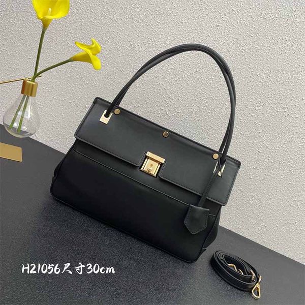 bags fation evening tote bag handbags chain clutch crossbody bags lady hobo twin set classic striped shoulder bag for women chains purse des
bags fation evening tote bag handbags chain clutch crossbody bags lady hobo twin set classic striped shoulder bag for women chains purse des