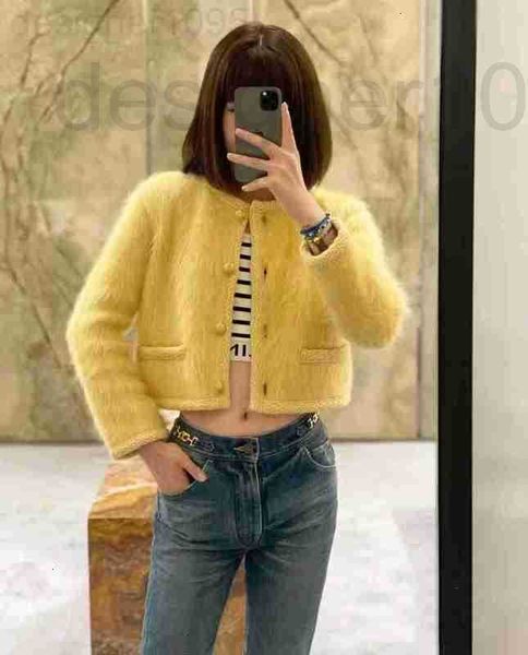 women's knits & tees designer 2022 new fashion versatile western design sense short slim coat knitted slouchy autumn women gur0, White
women's knits & tees designer 2022 new fashion versatile western design sense short slim coat knitted slouchy autumn women gur0, White