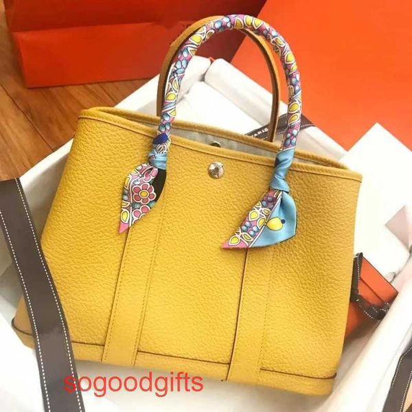 designer herme bag garden party bags women crossbody tote handbags leather women's one shoulder 2022 new fashion simple versatile
designer herme bag garden party bags women crossbody tote handbags leather women's one shoulder 2022 new fashion simple versatile