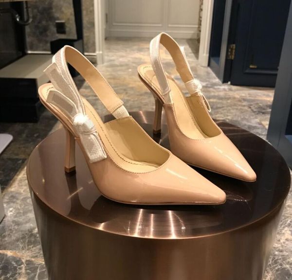 designer women high heels sandals brand pumps 6.5cm embroidery bowknot slingbacks 6 colors ladies patent leather dress single shoes 34-42 wi, Black
designer women high heels sandals brand pumps 6.5cm embroidery bowknot slingbacks 6 colors ladies patent leather dress single shoes 34-42 wi, Black