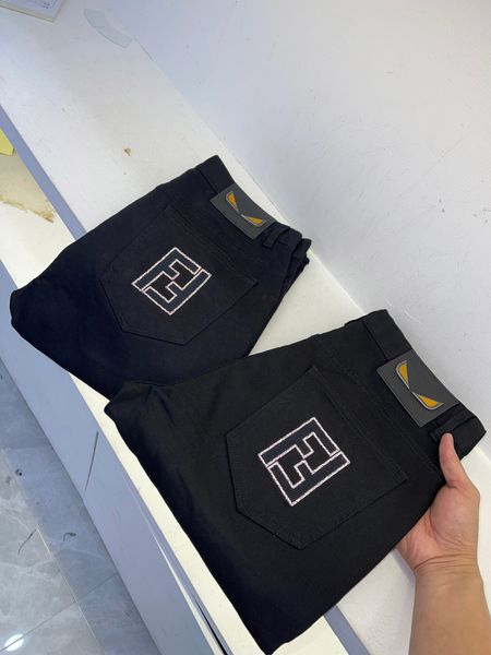2022 autumn and winter brand new men jeans highquality fashion embroidery design pencil pants r jeans, Blue
2022 autumn and winter brand new men jeans highquality fashion embroidery design pencil pants r jeans, Blue
