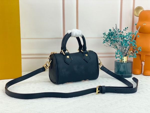 totes designer brand cross body 5a m81456 silk screen nano speedy american fan carry bag m0nogram genuine leather luxury handbag women cross
totes designer brand cross body 5a m81456 silk screen nano speedy american fan carry bag m0nogram genuine leather luxury handbag women cross