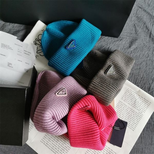 winter hat designer beanies mens cap fashion luxury outdoor classic design geometry knitted caps korea leisure ear protection ski hats pink, Blue;gray
winter hat designer beanies mens cap fashion luxury outdoor classic design geometry knitted caps korea leisure ear protection ski hats pink, Blue;gray
