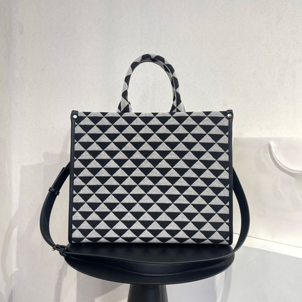 ladies luxury designer handbags handbags hobo wallets ladies handbags messenger shoulder messenger bags fashion purse bags
ladies luxury designer handbags handbags hobo wallets ladies handbags messenger shoulder messenger bags fashion purse bags
