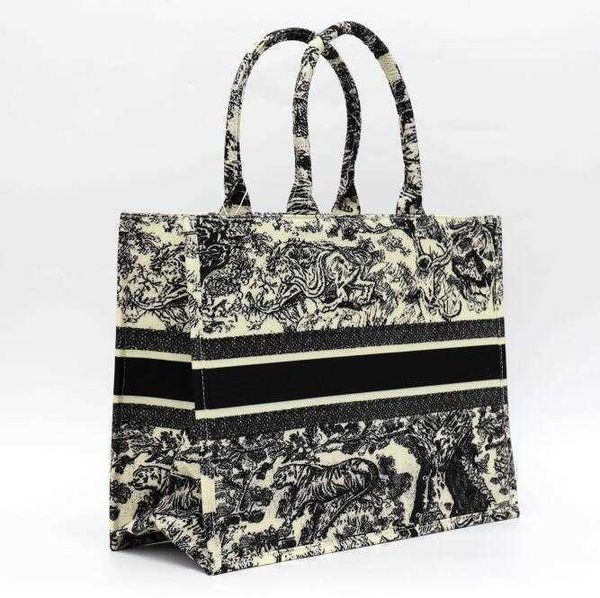 evening bags multicolor classic totes designers luxurys canvas shopping bags large capacity woman handbags shoulder bag 41cm
evening bags multicolor classic totes designers luxurys canvas shopping bags large capacity woman handbags shoulder bag 41cm