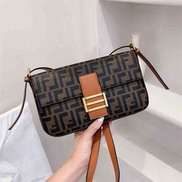 10% off 2023 designer bag bags of color contrast women's net red letter messenger popular one armpit small square in summer
10% off 2023 designer bag bags of color contrast women's net red letter messenger popular one armpit small square in summer
