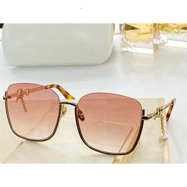 fashion chlo women sunglasses u shape metal frame ornamental gold edge gradient purple girls sunglass computer reading eye protection, White;black
fashion chlo women sunglasses u shape metal frame ornamental gold edge gradient purple girls sunglass computer reading eye protection, White;black