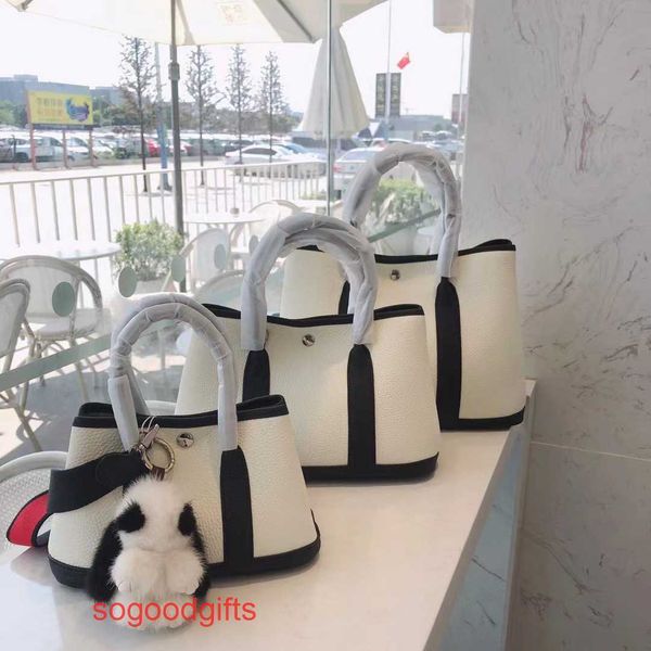designer herme bag garden party bags women crossbody tote handbags 2022 new panda series garden bag large capacity first layer cowhide
designer herme bag garden party bags women crossbody tote handbags 2022 new panda series garden bag large capacity first layer cowhide