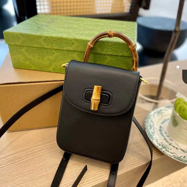 totes handbags women designer bags tote shoulder crossbody purse borse di lusso fashion 22ss bamboo baguette phone bag backpacks mini purses
totes handbags women designer bags tote shoulder crossbody purse borse di lusso fashion 22ss bamboo baguette phone bag backpacks mini purses