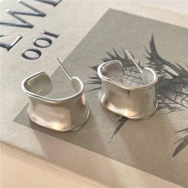 925 sterling silver stud earrings c type hand-made designer vintage luxury jewelry accessories gift, Golden;silver
925 sterling silver stud earrings c type hand-made designer vintage luxury jewelry accessories gift, Golden;silver