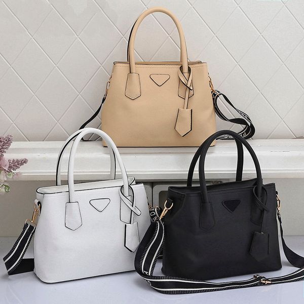 hh bags classic galleria saffiano handbags lady bags genuine pu leather triangle sign shoulder bag fashion women crossbody totes luxury
hh bags classic galleria saffiano handbags lady bags genuine pu leather triangle sign shoulder bag fashion women crossbody totes luxury