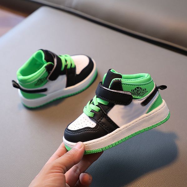 children shoes girls boys sport shoes anti slip soft bottom kids baby sneaker casual flat sneakersr r6, Black
children shoes girls boys sport shoes anti slip soft bottom kids baby sneaker casual flat sneakersr r6, Black