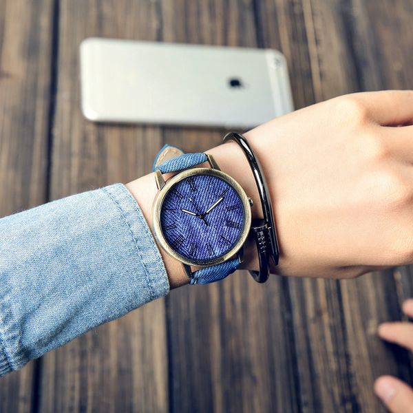 leisure men watch stainless steel strap quartz watches mens birthday gifts orologi di lusso, Slivery;brown
leisure men watch stainless steel strap quartz watches mens birthday gifts orologi di lusso, Slivery;brown