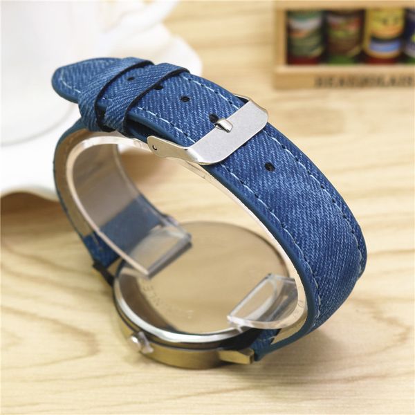 casual watches canvas strap quartz watch men's birthday gift orologi di lusso, Slivery;brown
casual watches canvas strap quartz watch men's birthday gift orologi di lusso, Slivery;brown