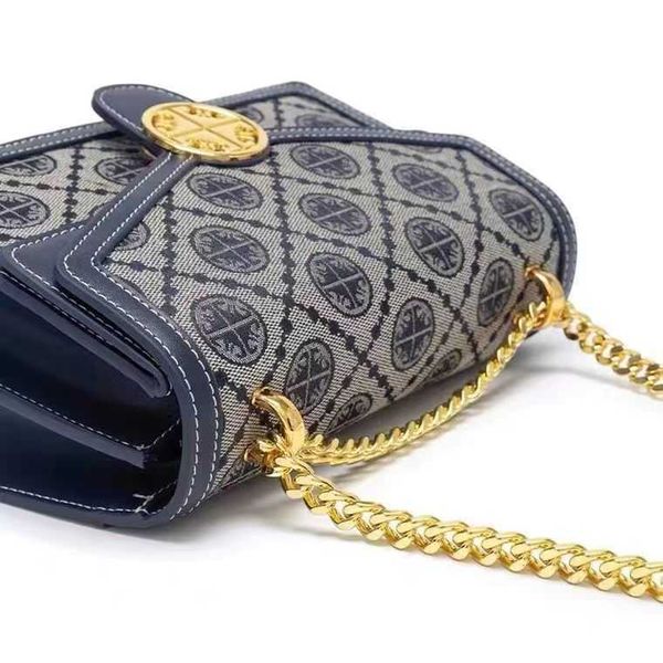 luxury leather handbags torysburchs designer bags tb women's bag new classic versatile jacquard single shoulder diagonal small square a
luxury leather handbags torysburchs designer bags tb women's bag new classic versatile jacquard single shoulder diagonal small square a