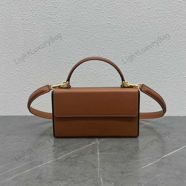 shoulder bag mirror quality designer leather wallet retro crossbody light luxury handbag for women classic famous brand shopping purses20214
shoulder bag mirror quality designer leather wallet retro crossbody light luxury handbag for women classic famous brand shopping purses20214