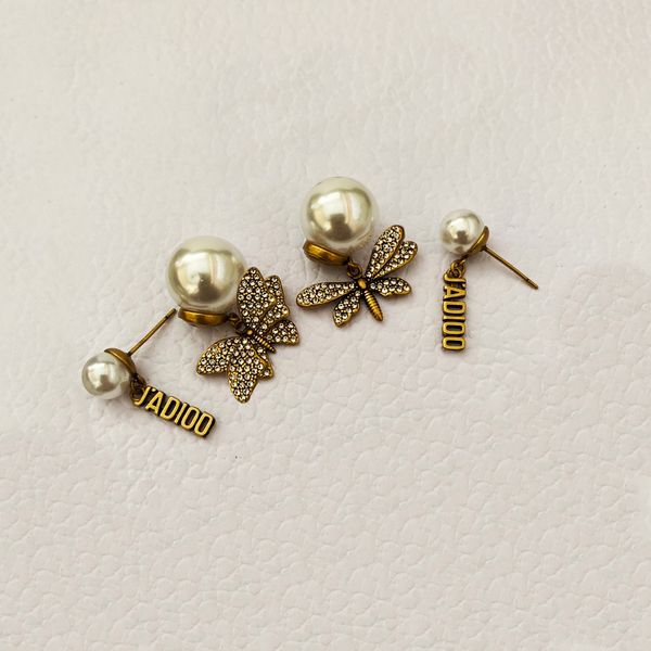 simple luxury brand designer earrings geometry famous female insect pearl earrings wedding party jewelry, Golden;silver
simple luxury brand designer earrings geometry famous female insect pearl earrings wedding party jewelry, Golden;silver
