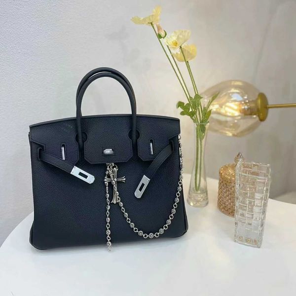 leather silver buckle bag layer cowhide large capacity 2022 premium versatile handheld one shoulder crossbody women s
leather silver buckle bag layer cowhide large capacity 2022 premium versatile handheld one shoulder crossbody women s