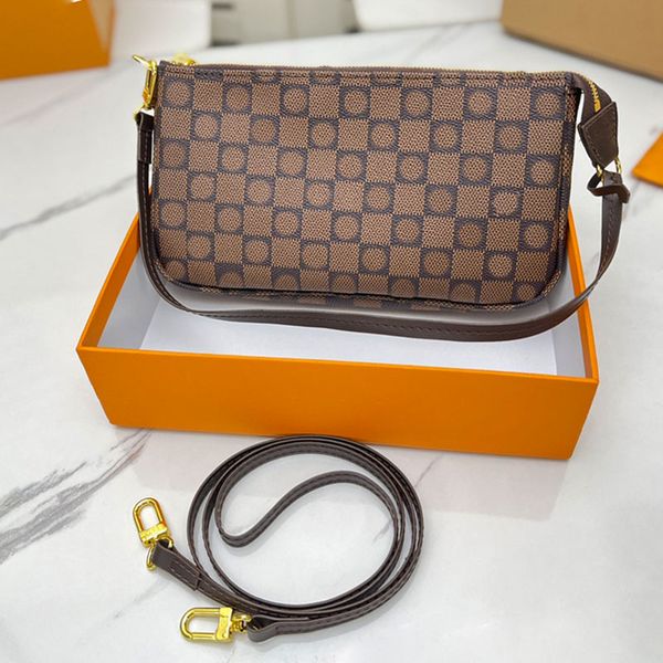 women axillary shoulder bag classic crossbody messenger bag checked wallet leather purse metal zipper red lining 5a quality wallets double s
women axillary shoulder bag classic crossbody messenger bag checked wallet leather purse metal zipper red lining 5a quality wallets double s