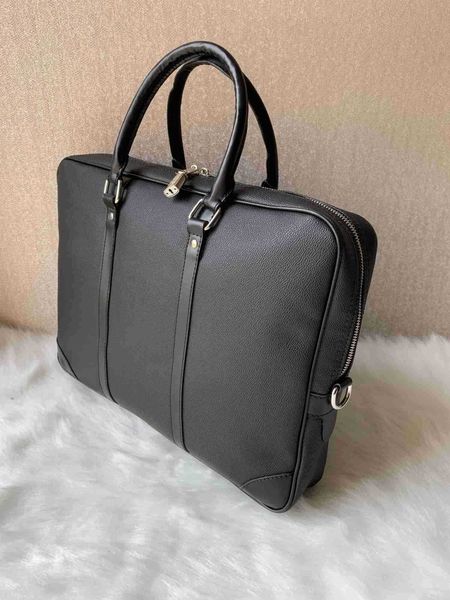 new arrival fashion lapbag cross body shoulder notebook business briefcase computer bag with men messenger bag
new arrival fashion lapbag cross body shoulder notebook business briefcase computer bag with men messenger bag