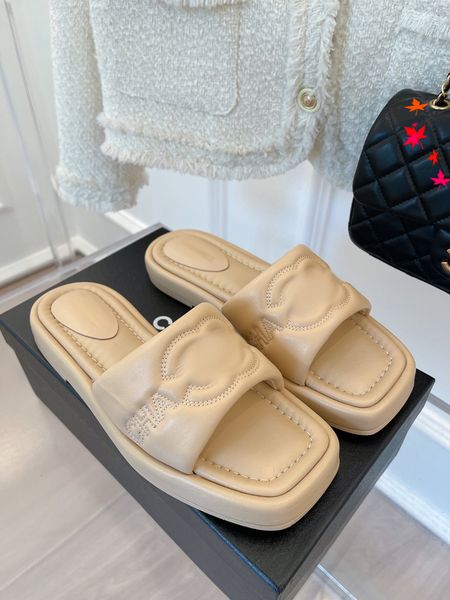 summer womens high heels slippers striped sandals ladies casual scuffs block heel sandal outdoor shopping letters slipper box -l100, Black
summer womens high heels slippers striped sandals ladies casual scuffs block heel sandal outdoor shopping letters slipper box -l100, Black