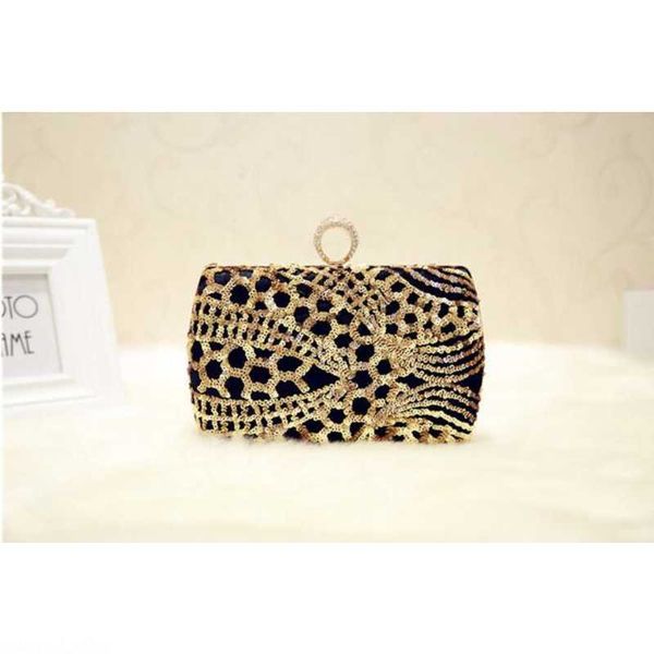 2022 women lady gold sequins crystal bridal handbag clutch party wedding purse evening bag frame
2022 women lady gold sequins crystal bridal handbag clutch party wedding purse evening bag frame