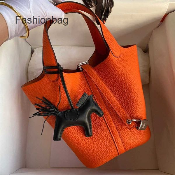 large lock woman bag bags basket hermee picotin 2022 trendy handbag pink vegetable capacity bucket leather 5guz
large lock woman bag bags basket hermee picotin 2022 trendy handbag pink vegetable capacity bucket leather 5guz