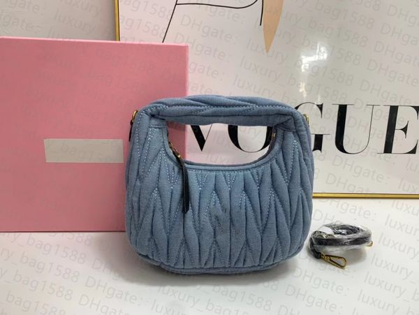 women bag brand miumiu crossbody bag denim pleated metal label single shoulder bag zipper fashion designer underarm luxury
women bag brand miumiu crossbody bag denim pleated metal label single shoulder bag zipper fashion designer underarm luxury