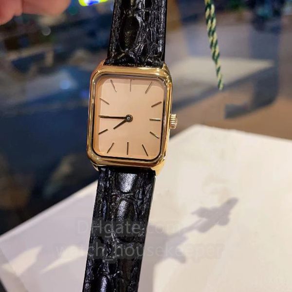 women's stainless steel watch sapphire glass leather waterproof disc 22mm-25mm multi-color quartz watch, Slivery;brown
women's stainless steel watch sapphire glass leather waterproof disc 22mm-25mm multi-color quartz watch, Slivery;brown