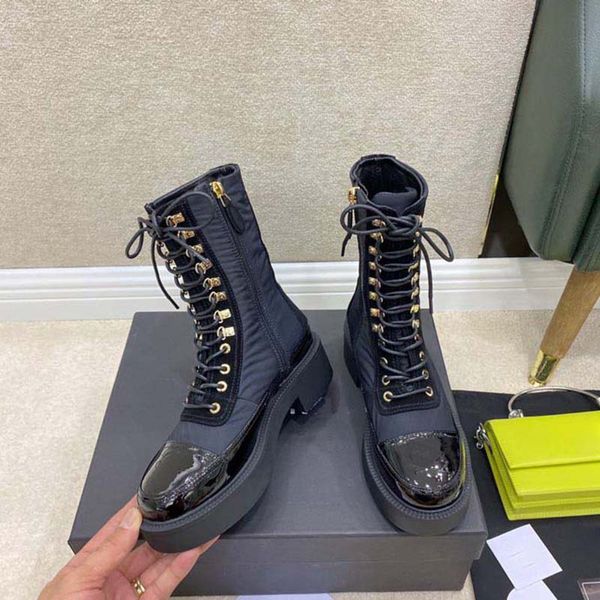 vintage mid-long martin boots 9 inch half motorcycle boot 4.5cm high heels women designer brand shoes lace up zipper lady luxury winter chun, Black
vintage mid-long martin boots 9 inch half motorcycle boot 4.5cm high heels women designer brand shoes lace up zipper lady luxury winter chun, Black