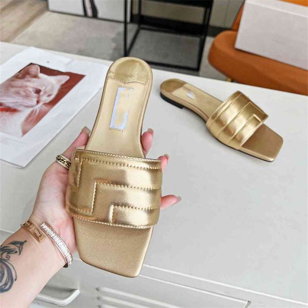 2022 new slippers ggity men women beach slippers leather webbing fashion luxury summer sandals 04--03
2022 new slippers ggity men women beach slippers leather webbing fashion luxury summer sandals 04--03