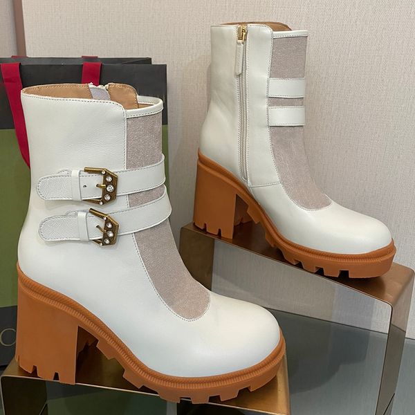 fashion latest ankle boots luxury designer rhinestone buckle decoration 100% cowskin womens shoes round toes serpentine thick bottom martin, Black
fashion latest ankle boots luxury designer rhinestone buckle decoration 100% cowskin womens shoes round toes serpentine thick bottom martin, Black