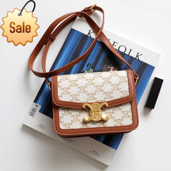 designer bags 2022 new canvas arc de triomphe small square bag laohua tofu bag fashion contrast single shoulder messenger female factory dir
designer bags 2022 new canvas arc de triomphe small square bag laohua tofu bag fashion contrast single shoulder messenger female factory dir