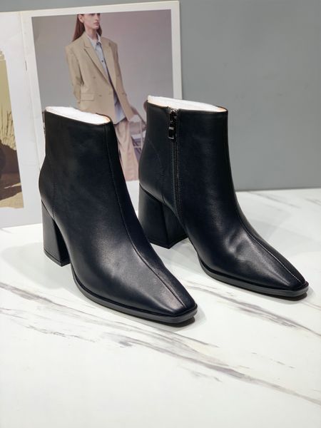 2023 fashion ankle boots women spring and fall versable design style pays attention to layering contour smooth lines and exquisite cutting e, Black
2023 fashion ankle boots women spring and fall versable design style pays attention to layering contour smooth lines and exquisite cutting e, Black
