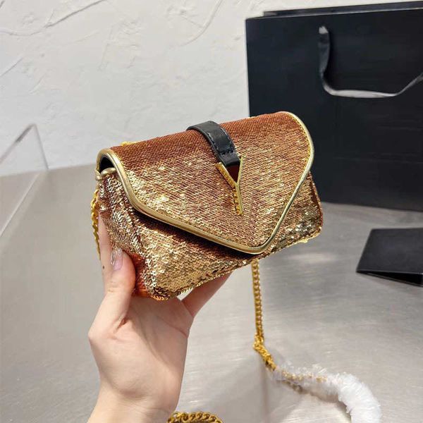 blingbling vintage designer bags woman shoulder bag classic handbags luxury sequin chain envelope handbag women underarm bags 220920 230321
blingbling vintage designer bags woman shoulder bag classic handbags luxury sequin chain envelope handbag women underarm bags 220920 230321