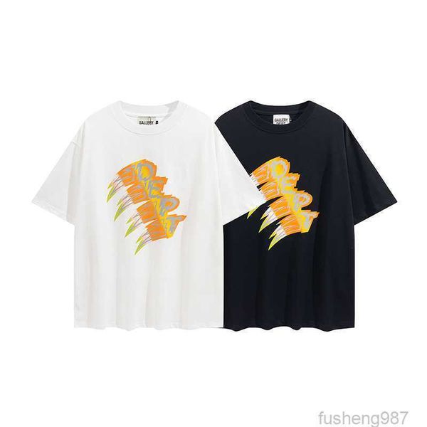 men's t-shirts 2022 spring / summer new galleryes cartoon print loose casual short sleeve t-shirt, White;black
men's t-shirts 2022 spring / summer new galleryes cartoon print loose casual short sleeve t-shirt, White;black