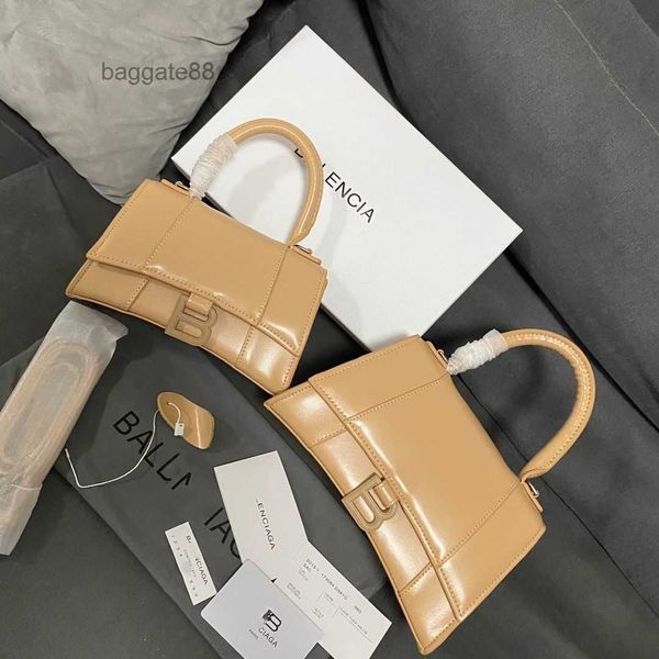 designers bbalencaigass messenger bags 2022 women handbags home b hourglass bag hand carry one shoulder luxurys wallet 31te
designers bbalencaigass messenger bags 2022 women handbags home b hourglass bag hand carry one shoulder luxurys wallet 31te