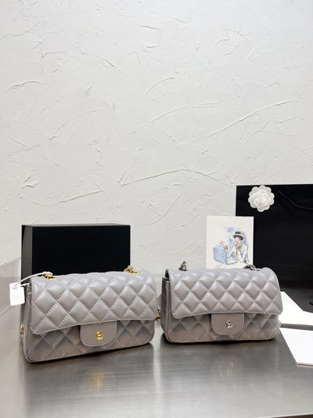 lady bags leather fashion designer handbags backpack purse soft leathers material cover women ladies shoulder handbag gold and silver cross
lady bags leather fashion designer handbags backpack purse soft leathers material cover women ladies shoulder handbag gold and silver cross